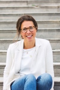  Lena Funk, Psychologin,  Systemischer Coach & Heilpraktikerin für Psychotherapie in  